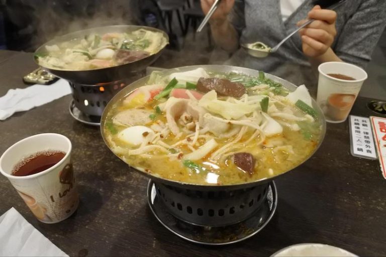 三媽臭臭鍋が好きすぎる〜ライター激推し臭豆腐鍋のお店〜 美麗（メイリー）！台湾 ブログ